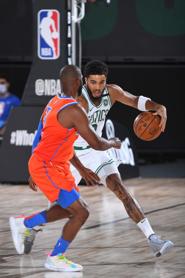 为其背后的 为其背后的