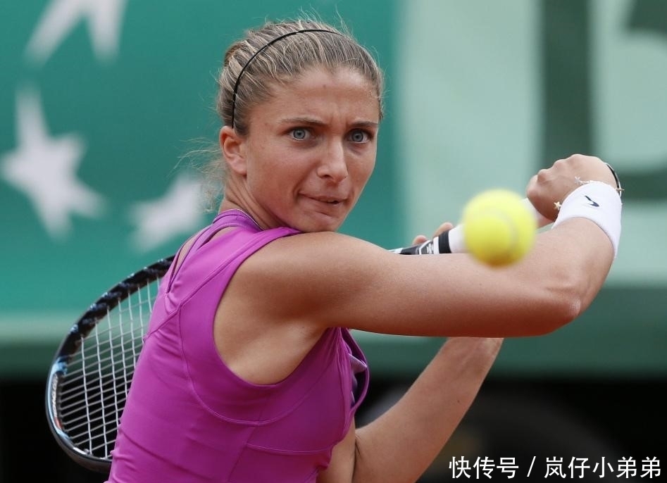 天津女排的 天津女排的