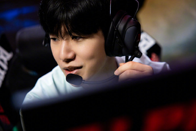 期的较大压 期的较大压