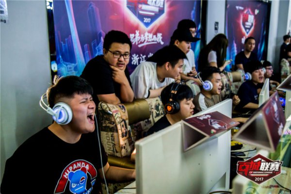 的希腊队将 的希腊队将