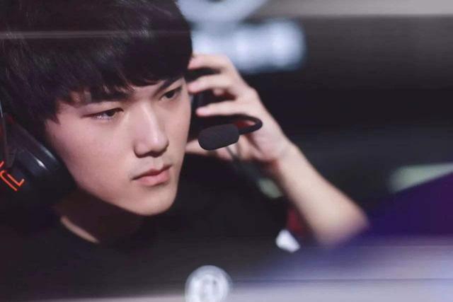 在短短十六 在短短十六